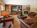 15700 55th Avenue LivingRoom2