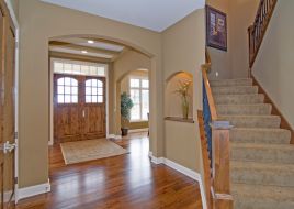 6383 Merrimac Foyer