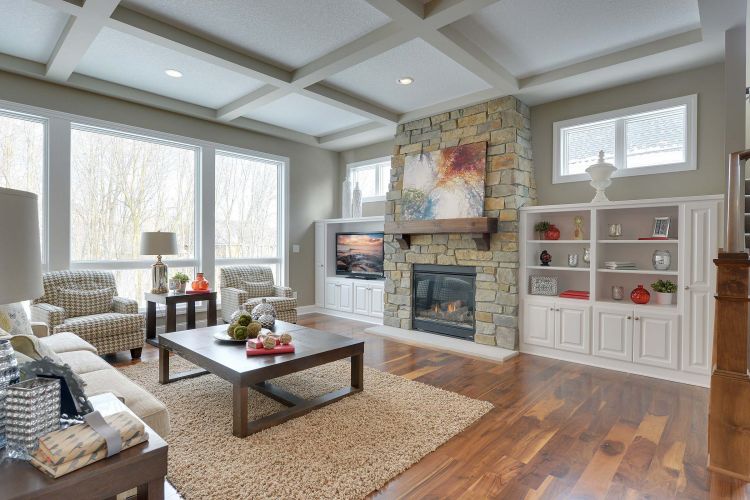 Great Room Creek Hill