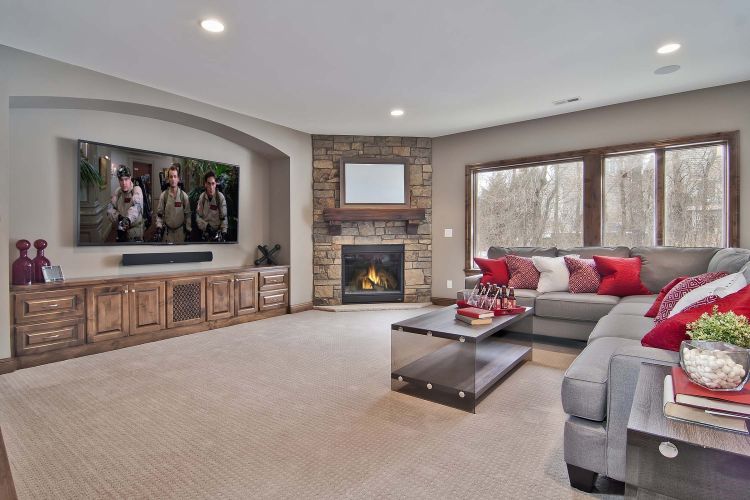Home for sale in Excelsior Lower Level