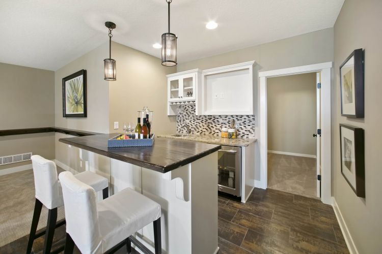 Creek Hill Custom Homes Wayzata MN 311 Broadway Ave