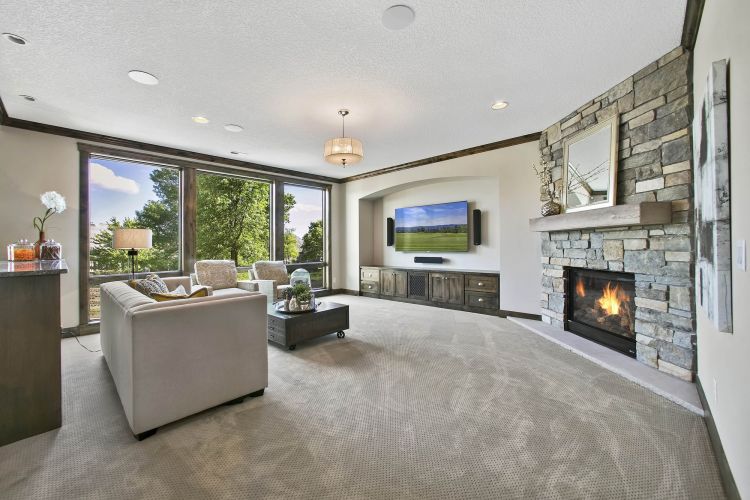 Custom Home 6429 Minnewashta Landings Excelsior CreekHill