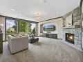 Custom Home 6429 Minnewashta Landings Excelsior CreekHill