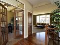 MLS17565 64th foyer