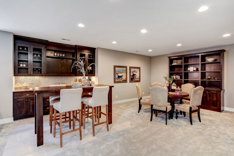 Lower Levels MN Custom Homes Sale CreekHill