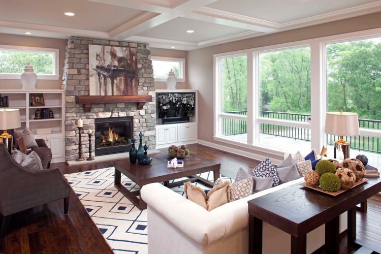 17399 62nd Ave Creek Hill Great Room