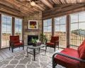 5680 Comstock Lane Porch