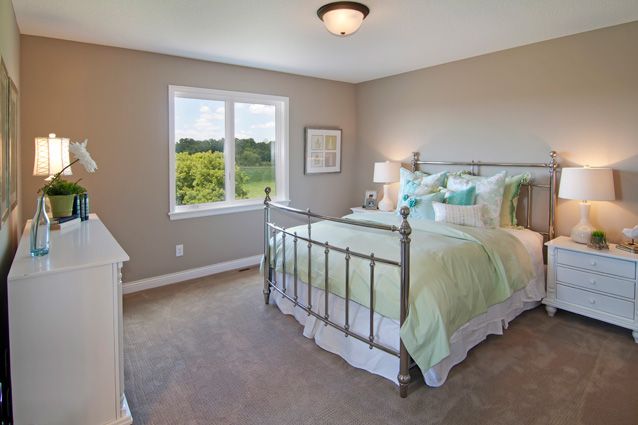17320 Bedroom