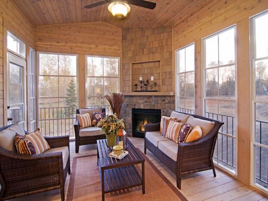 17333 62nd Avenue MapleGrove Porch