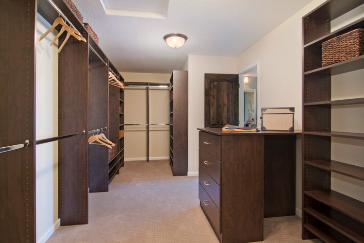 17188 62nd Ave Walk in Closet