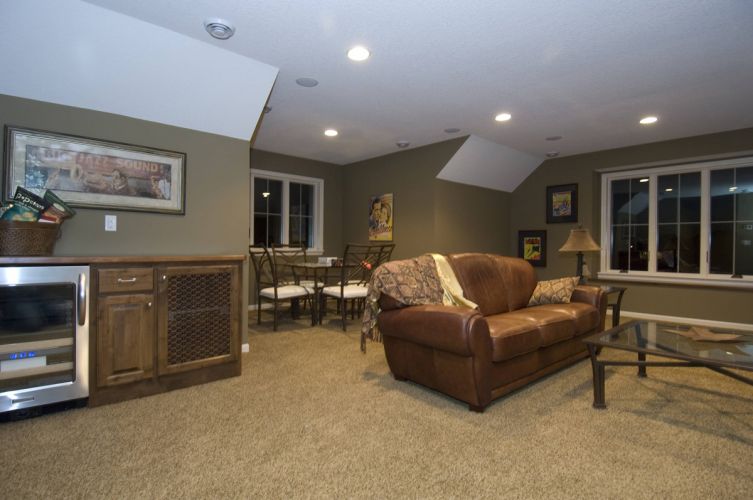 5450 Archer Lane Bonus Room