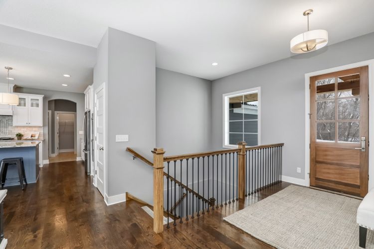 7508 Walnut Grove Lane North Maple Grove MN Foyer