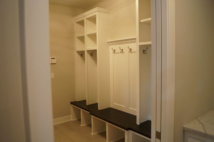 Mudroom Built Ins 6350 Ranier Creek Hill Custom Homes