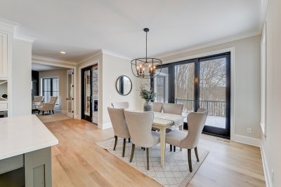 Kitchen Dining Area