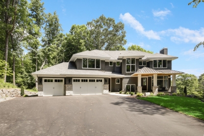Front view of prairie-style 2-story custom home